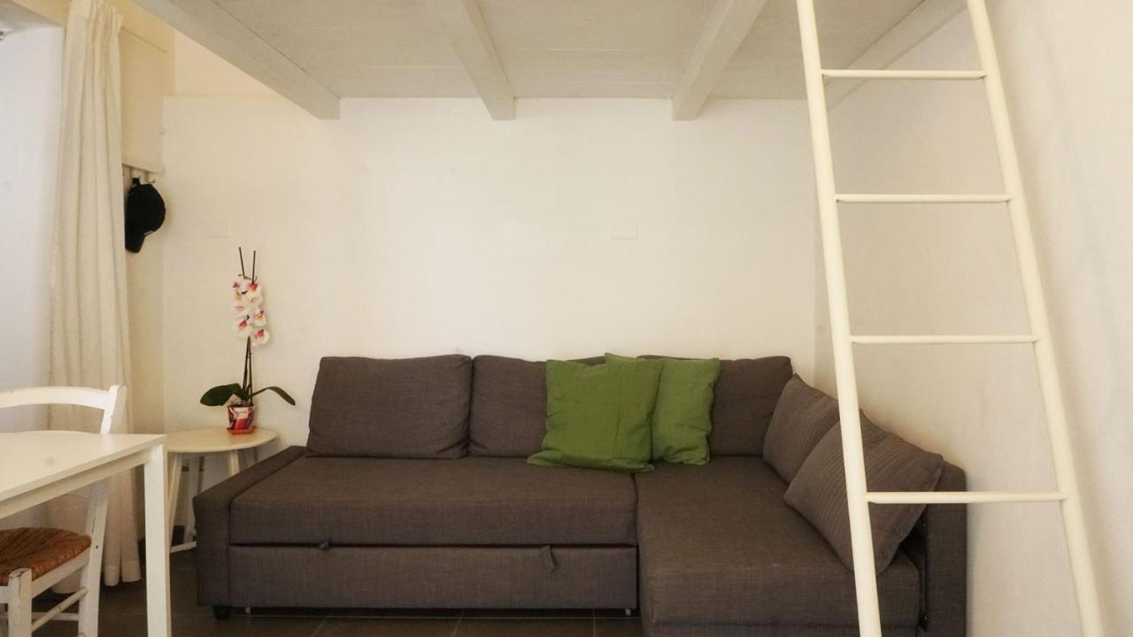 Dependance In Villa Con Piscina Syracuse Exterior photo