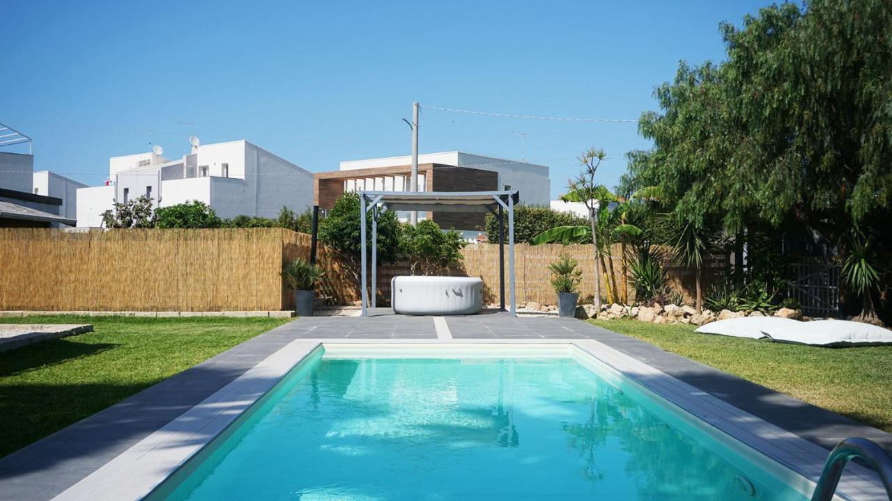 Dependance In Villa Con Piscina Syracuse Exterior photo